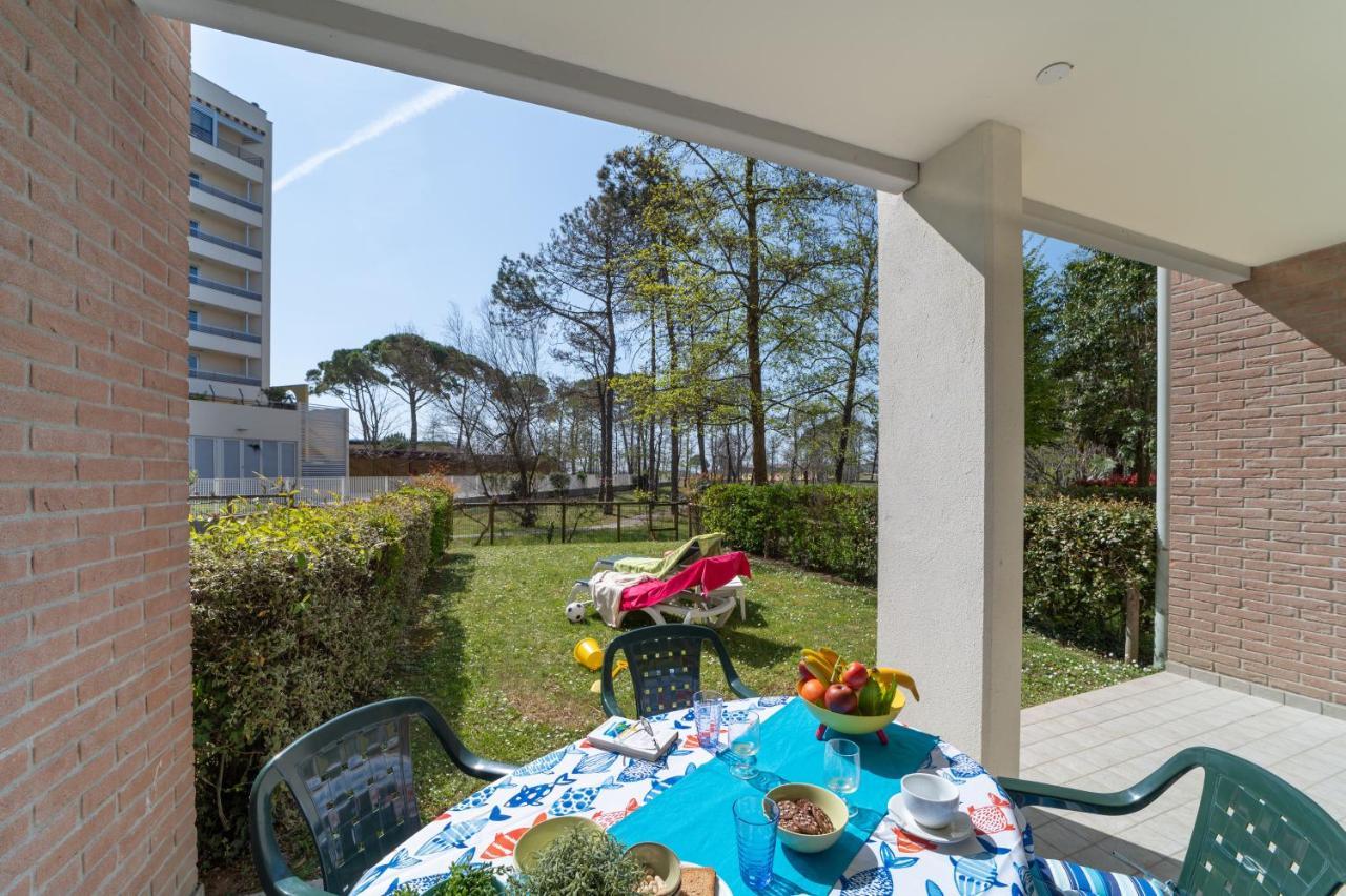 Aparthotel Residenza Al Parco Bibione Zewnętrze zdjęcie